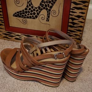Wedge sandals